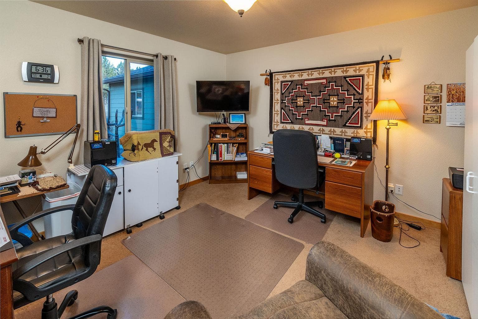 Photo of 6853 SE Jerry Drive 21 of 36
