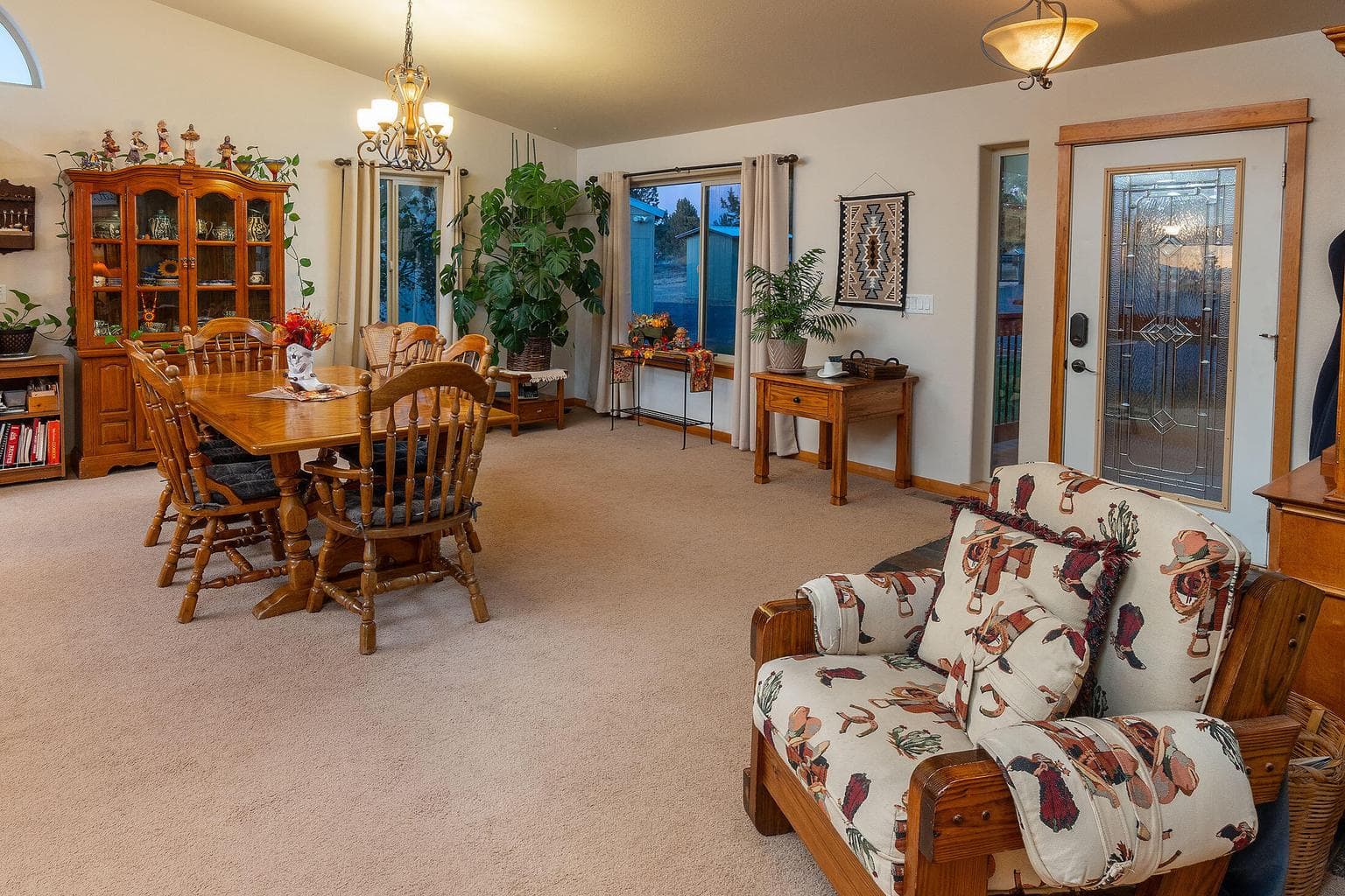 Photo of 6853 SE Jerry Drive 18 of 36