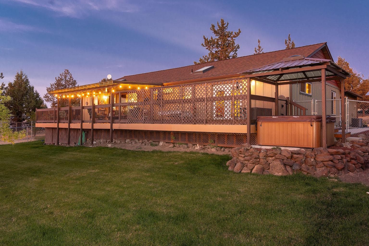 Photo of 6853 SE Jerry Drive 33 of 36