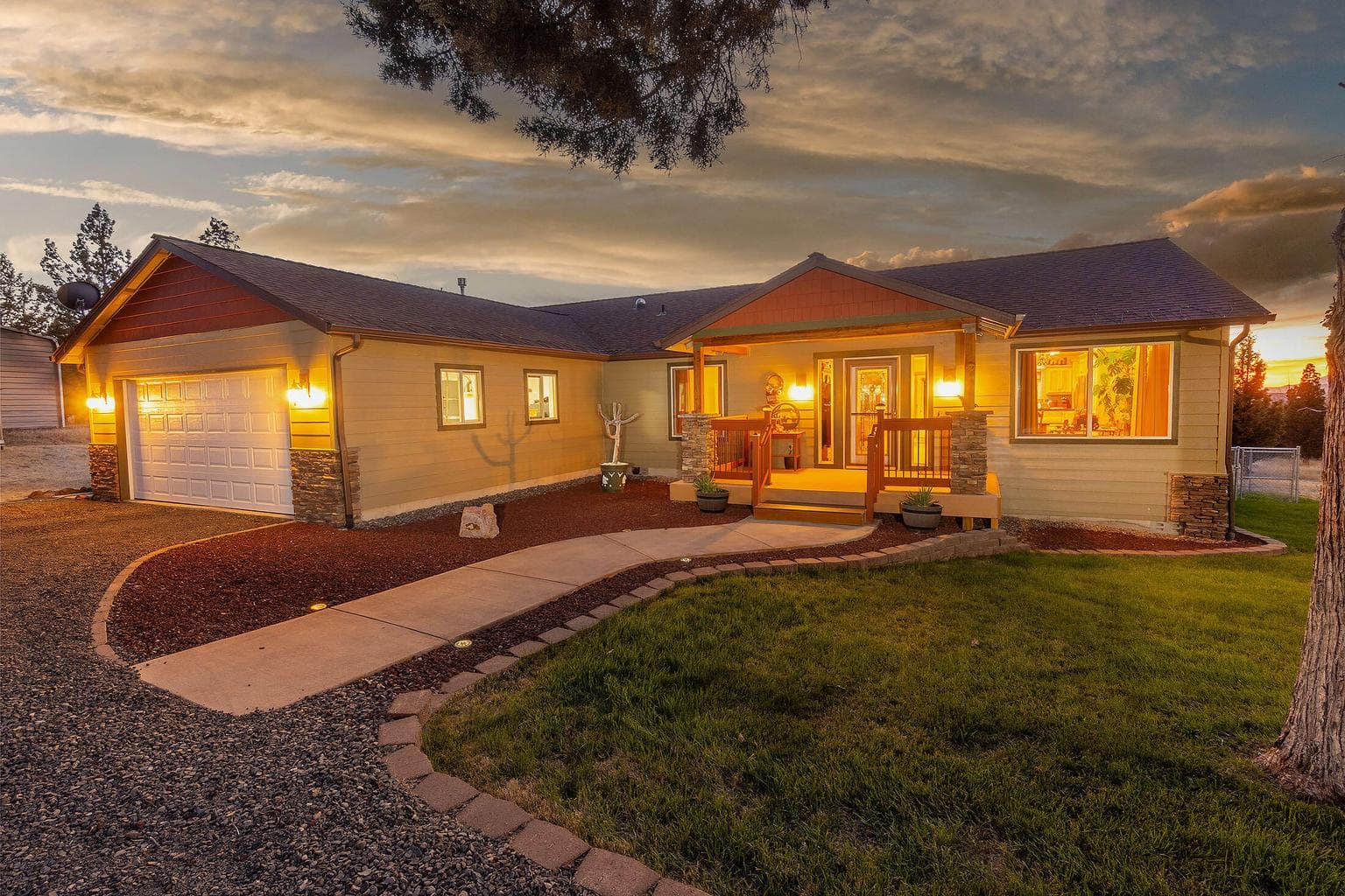 Photo of 6853 SE Jerry Drive 32 of 36