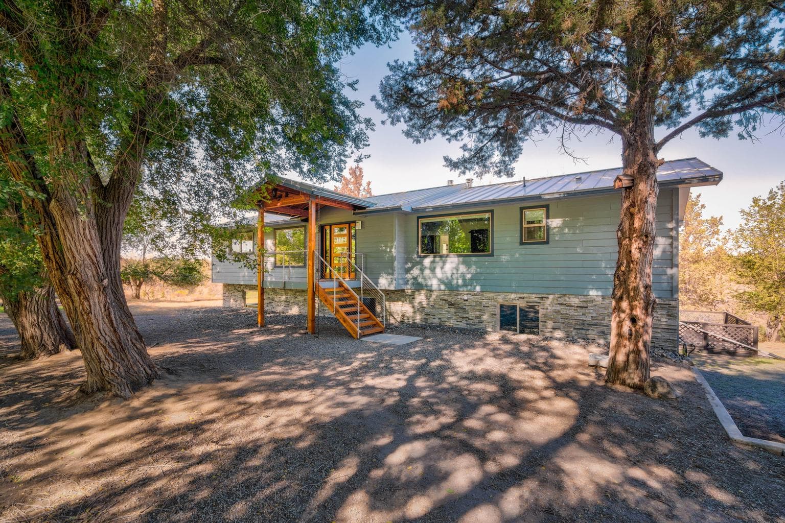Photo of 1585 59th 3 of 85