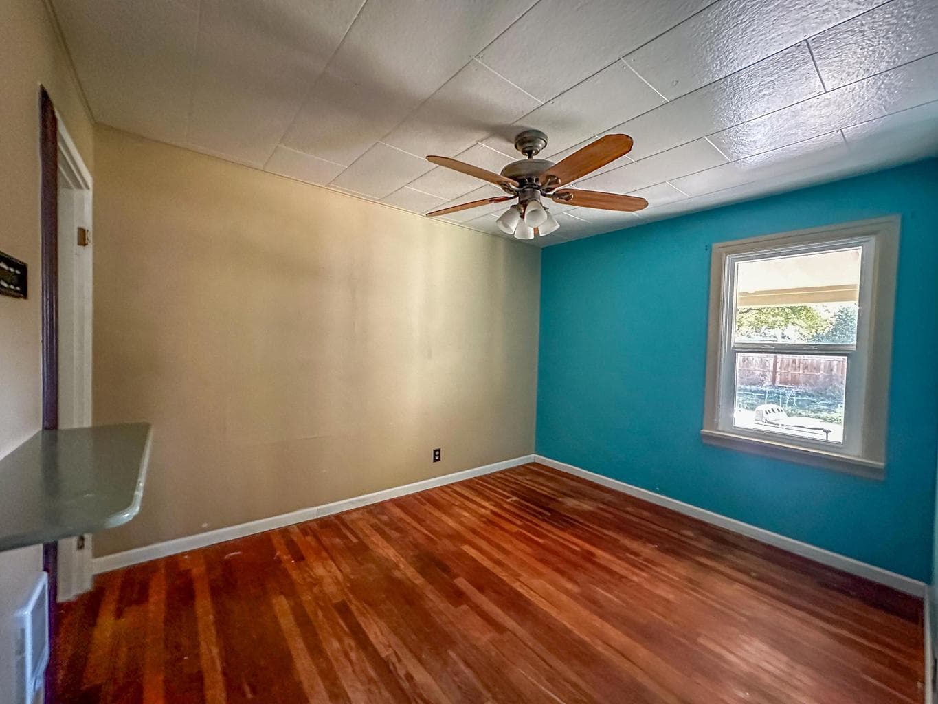 Photo of 601 SE Fairview Street 15 of 17