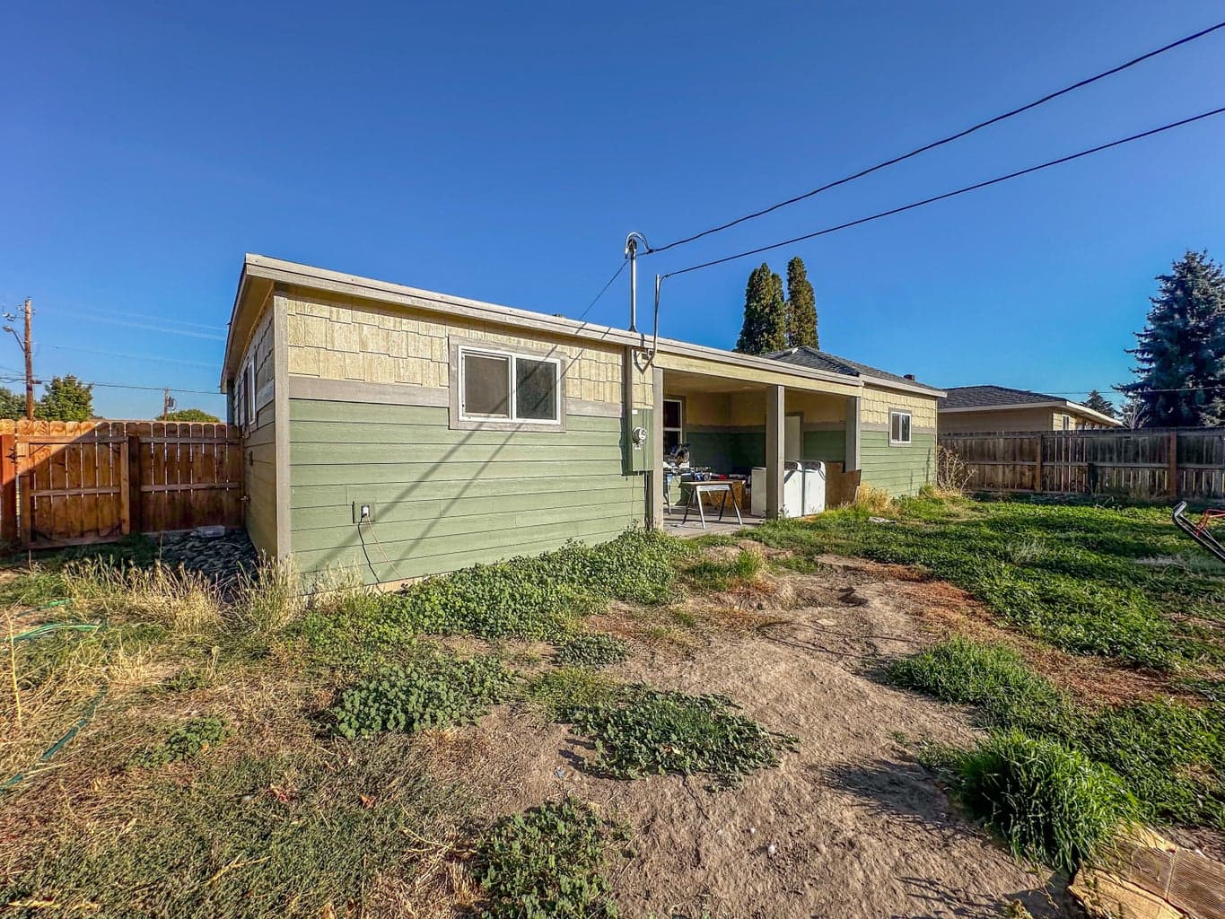 Photo of 601 SE Fairview Street 16 of 17