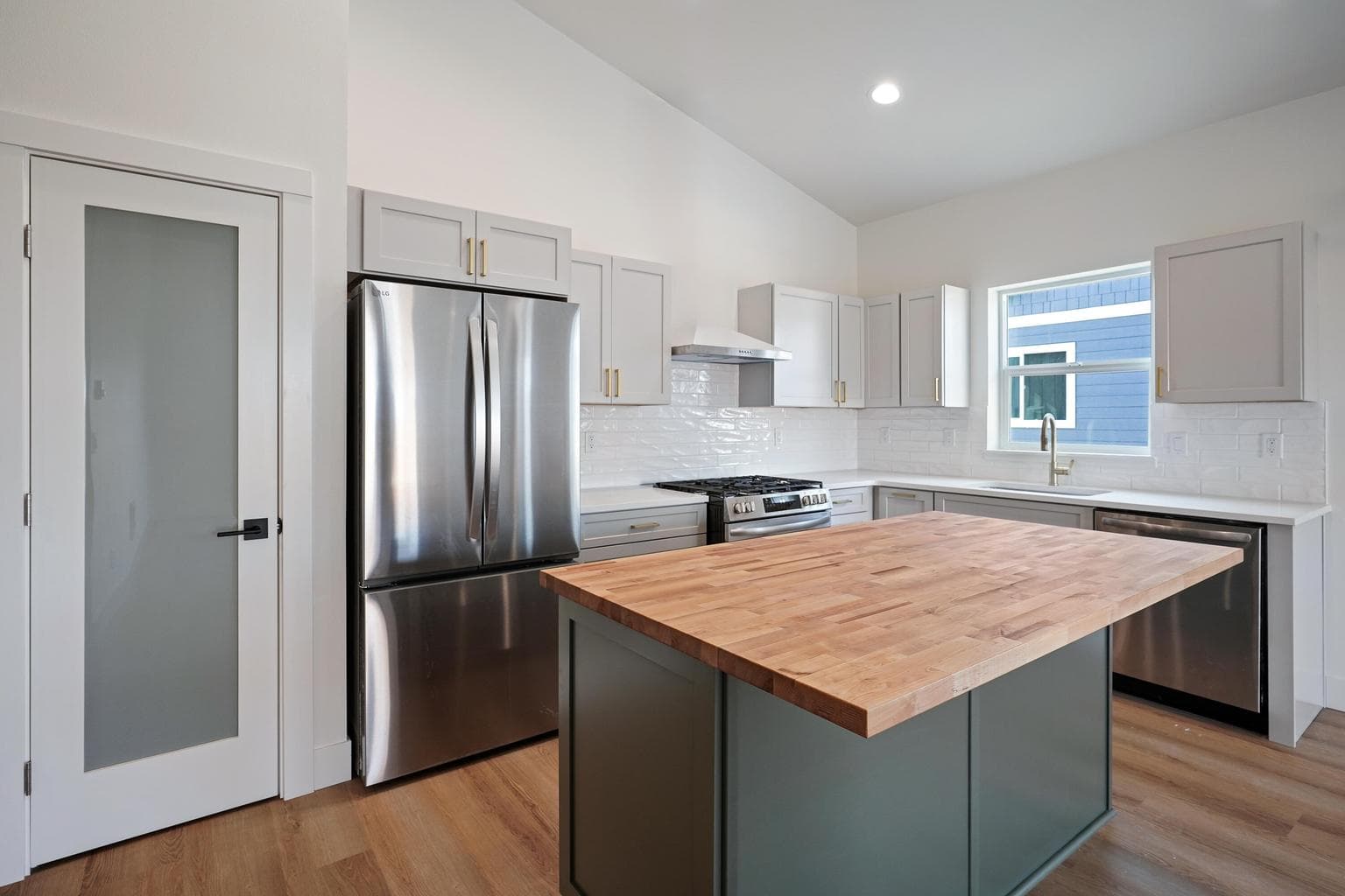 Photo of 51731 Morning Pine Drive 23 of 53