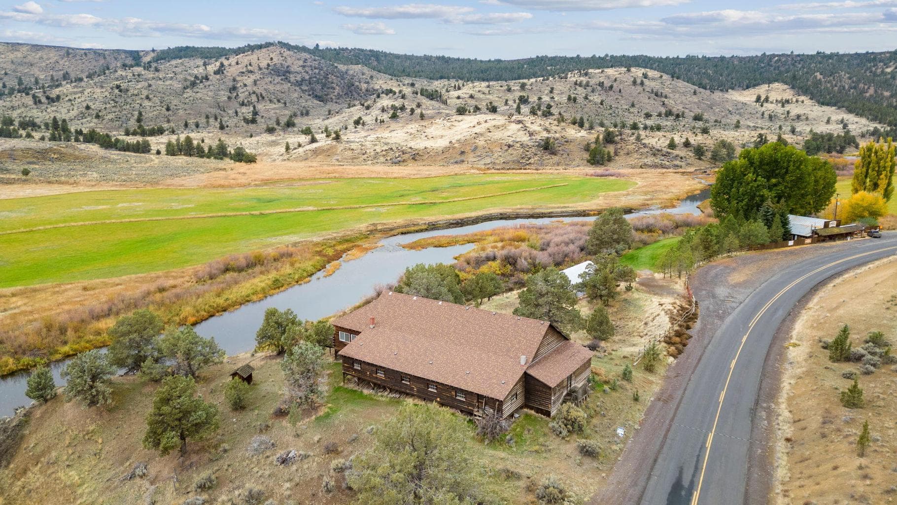 28810 Paulina, Post, 97752