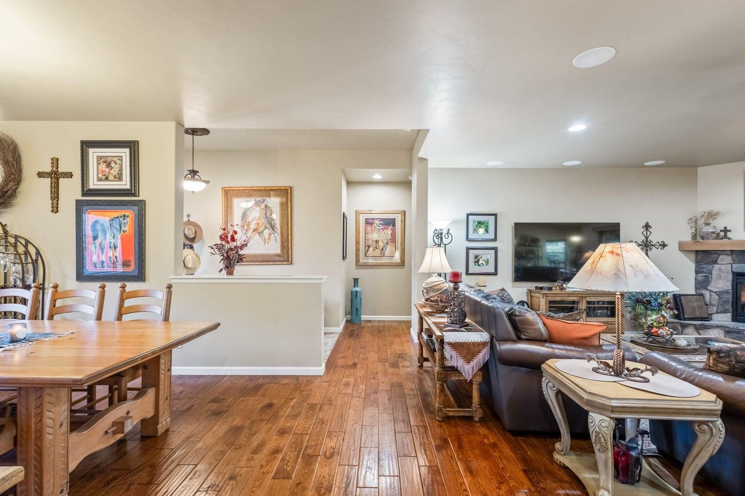 Photo of 370 Avocet Court 20 of 55
