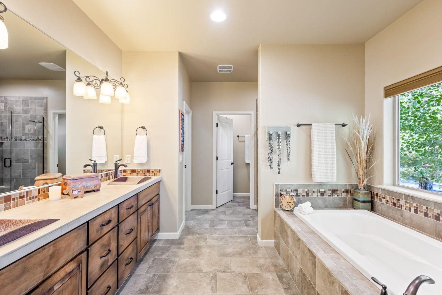 Photo of 370 Avocet Court 24 of 55