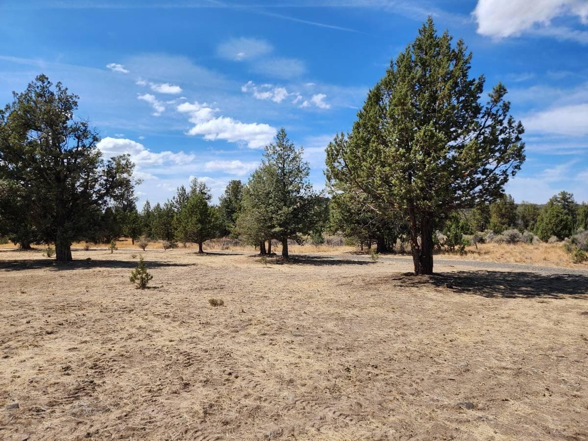 Photo of 7101 SE Lonesome Dove Road 8 of 14
