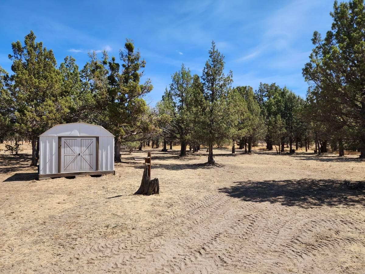 Photo of 7101 SE Lonesome Dove Road 12 of 14