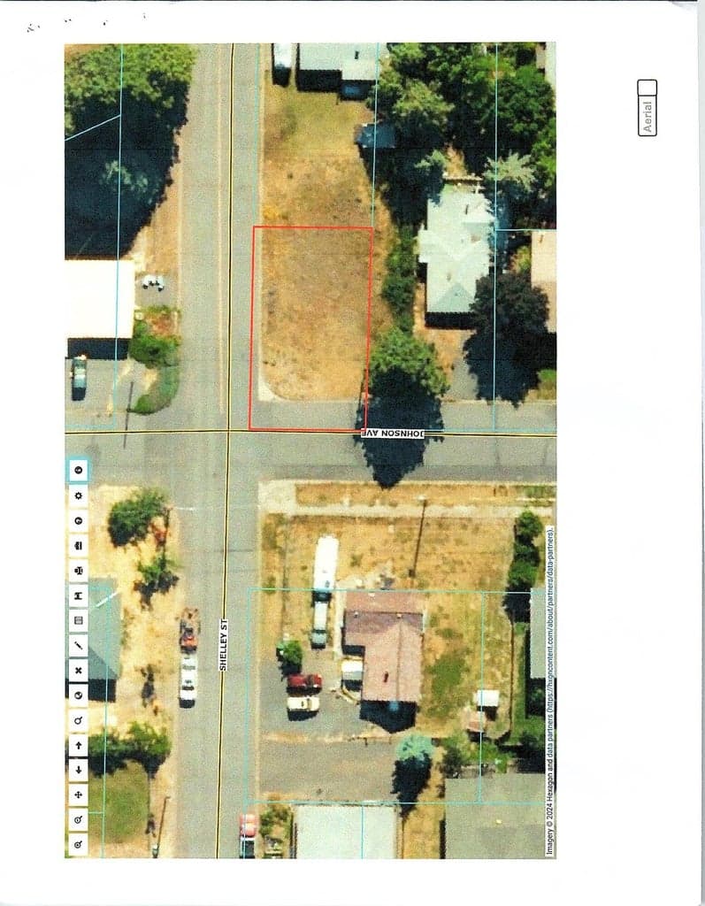 Photo of NKA Shelley 3 of 5