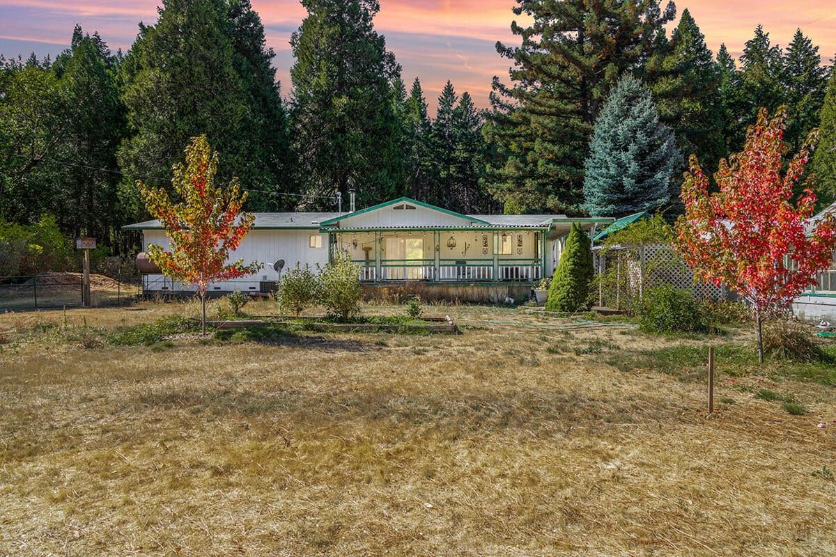 Photo of 1018 Thompson Creek 4 of 37
