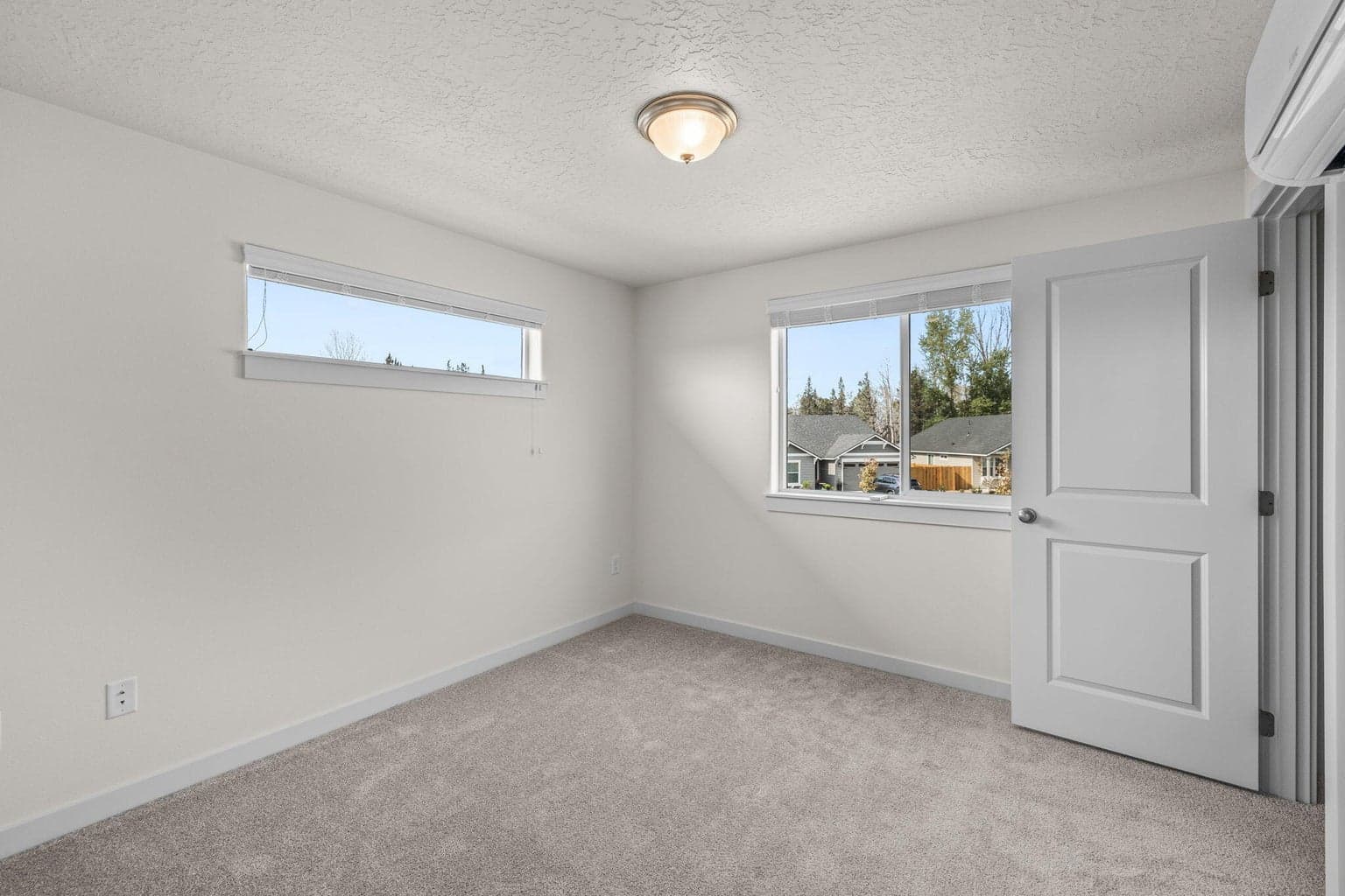 Photo of 3251 NW 8th Street 9 of 9