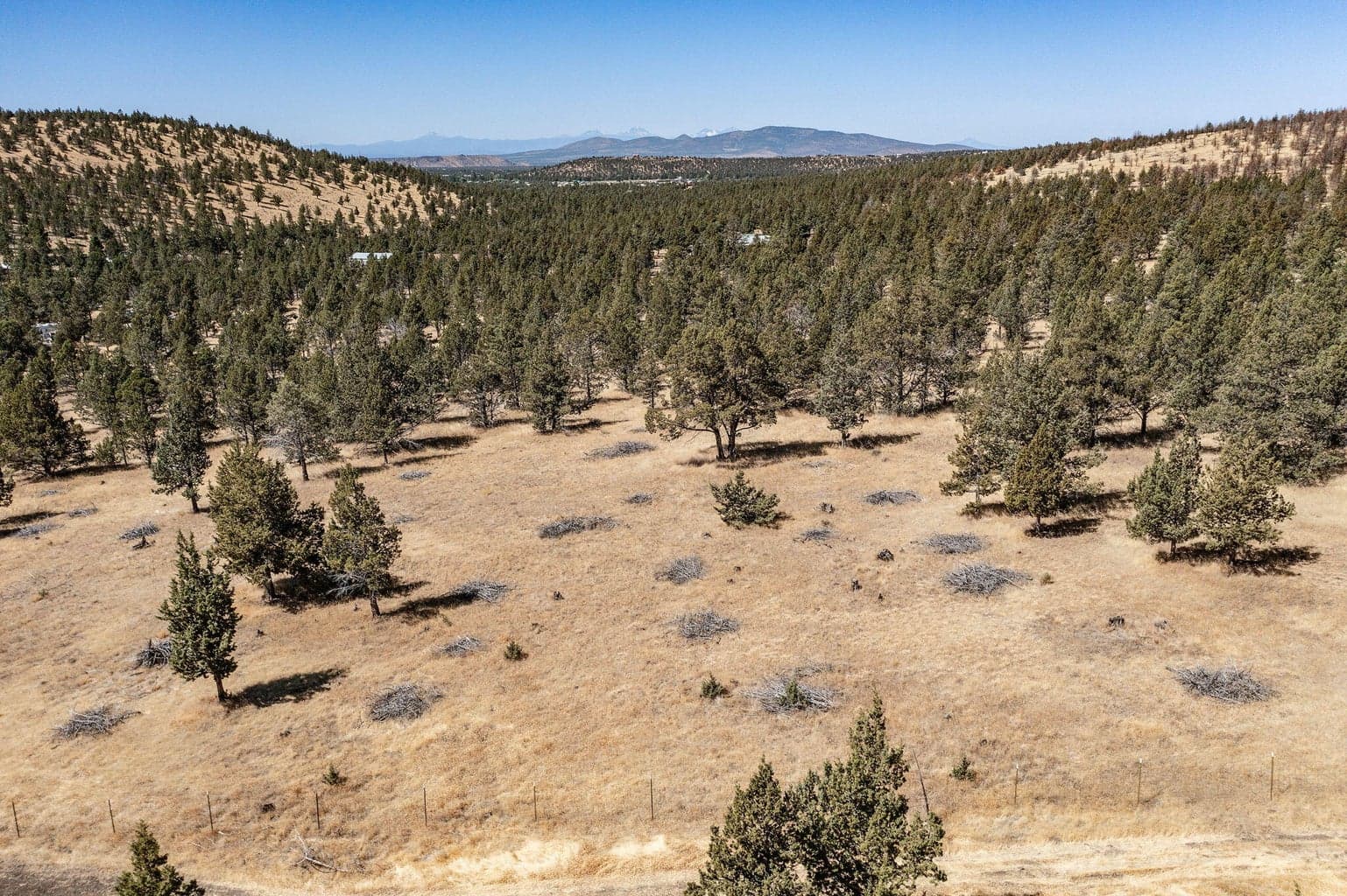Photo of SE Juniper Canyon Road 6 of 12
