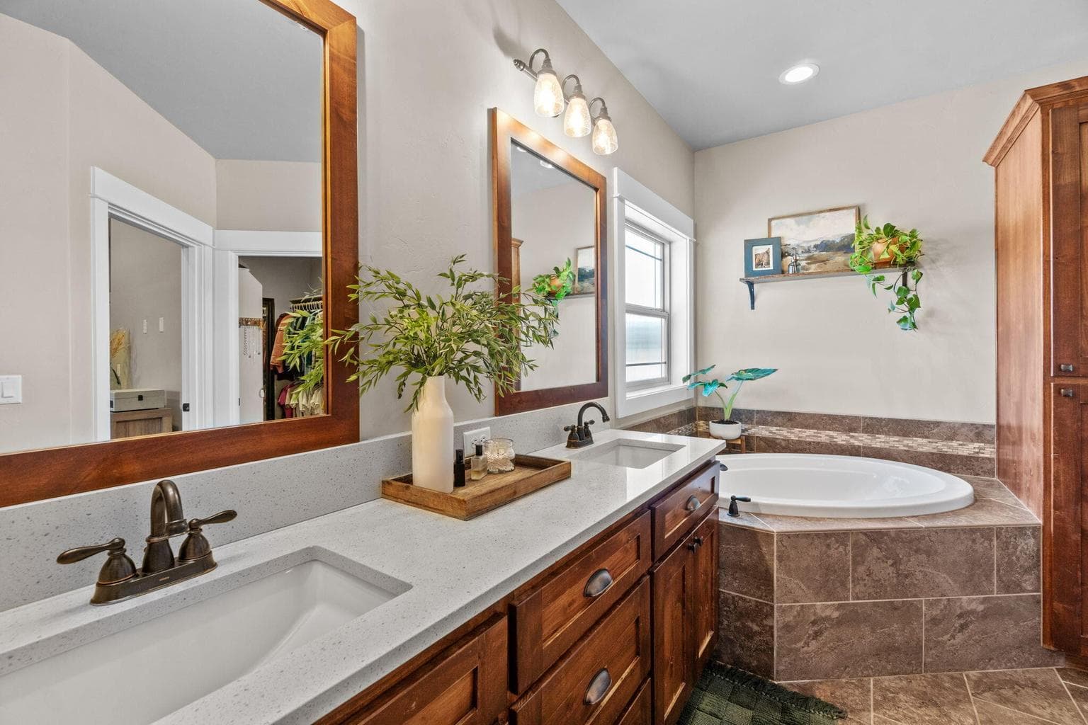 Photo of 3121 SE Breese Way 17 of 46