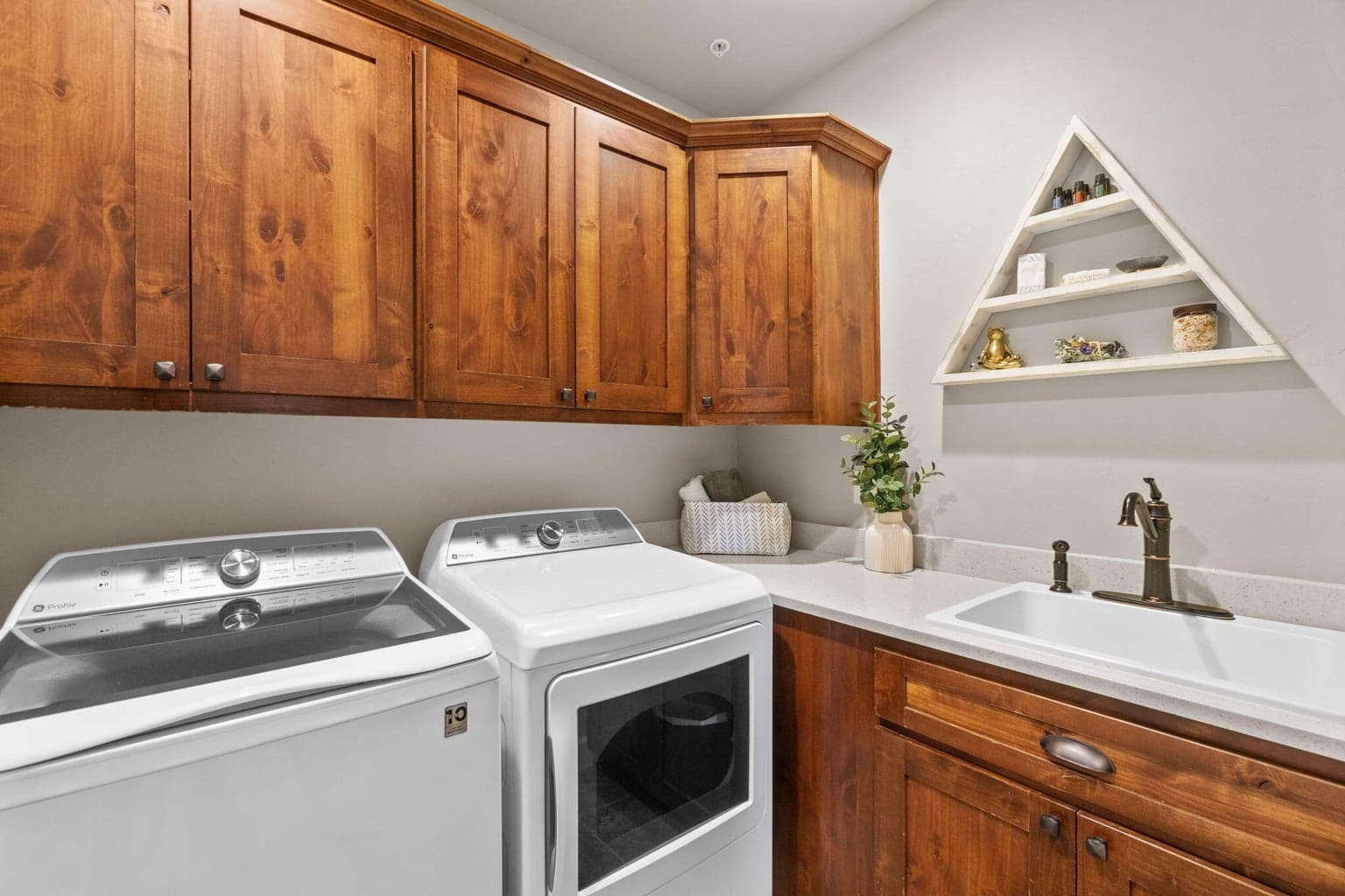 Photo of 3121 SE Breese Way 22 of 46