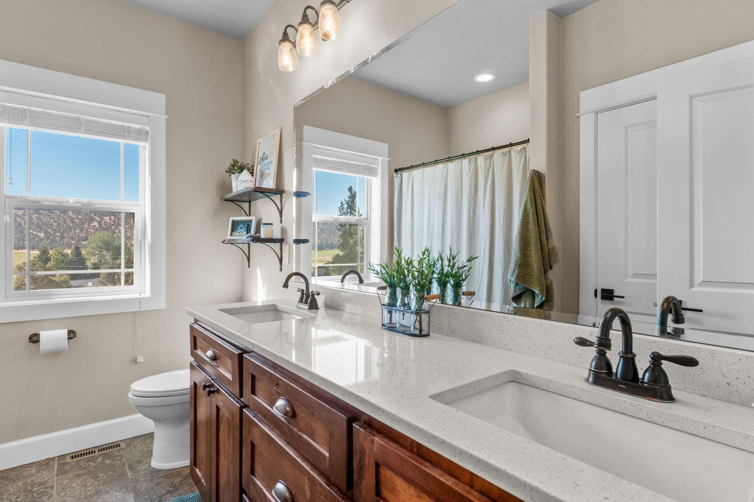 Photo of 3121 SE Breese Way 21 of 46