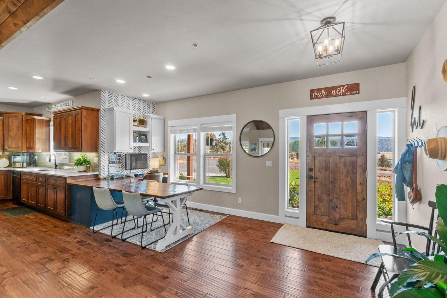 Photo of 3121 SE Breese Way 8 of 46