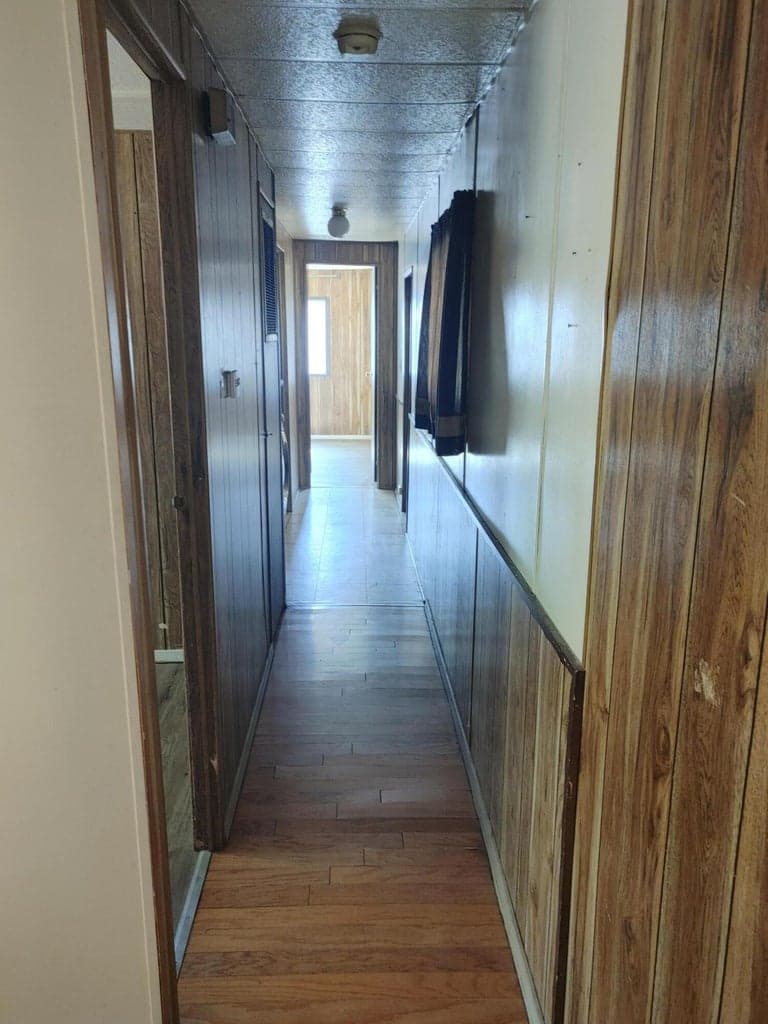 Photo of 12528 Alderwood Drive 32 of 34