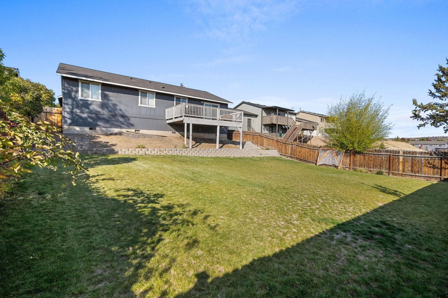 Photo of 181 SE Tracie Street 25 of 41