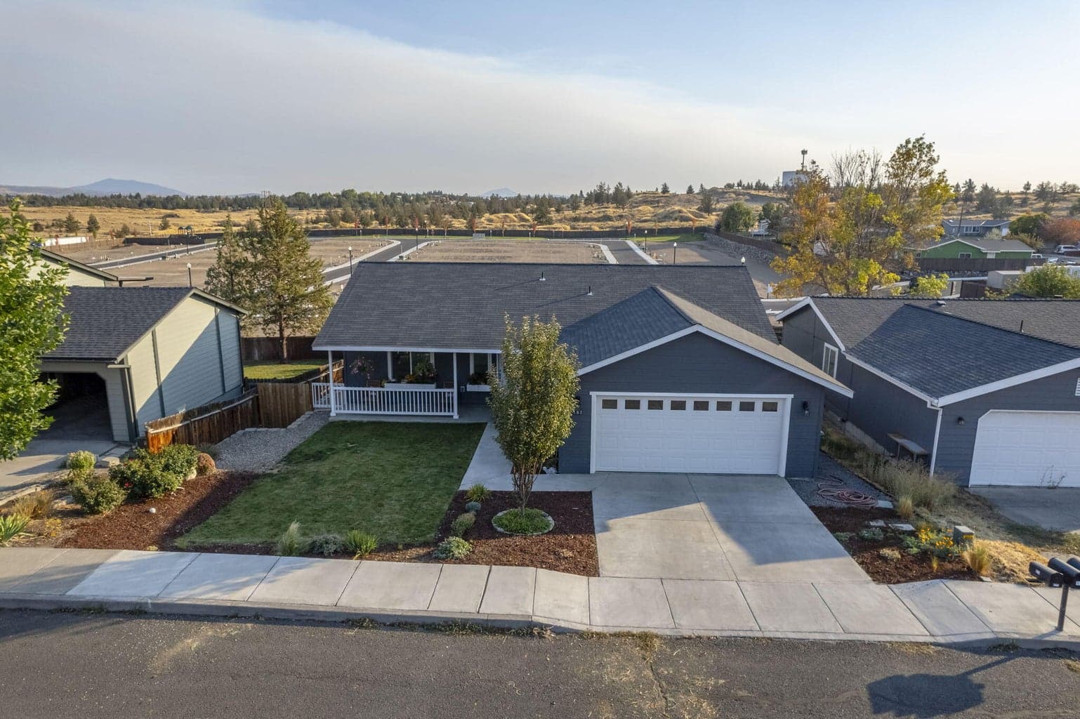 Photo of 181 SE Tracie Street 28 of 41