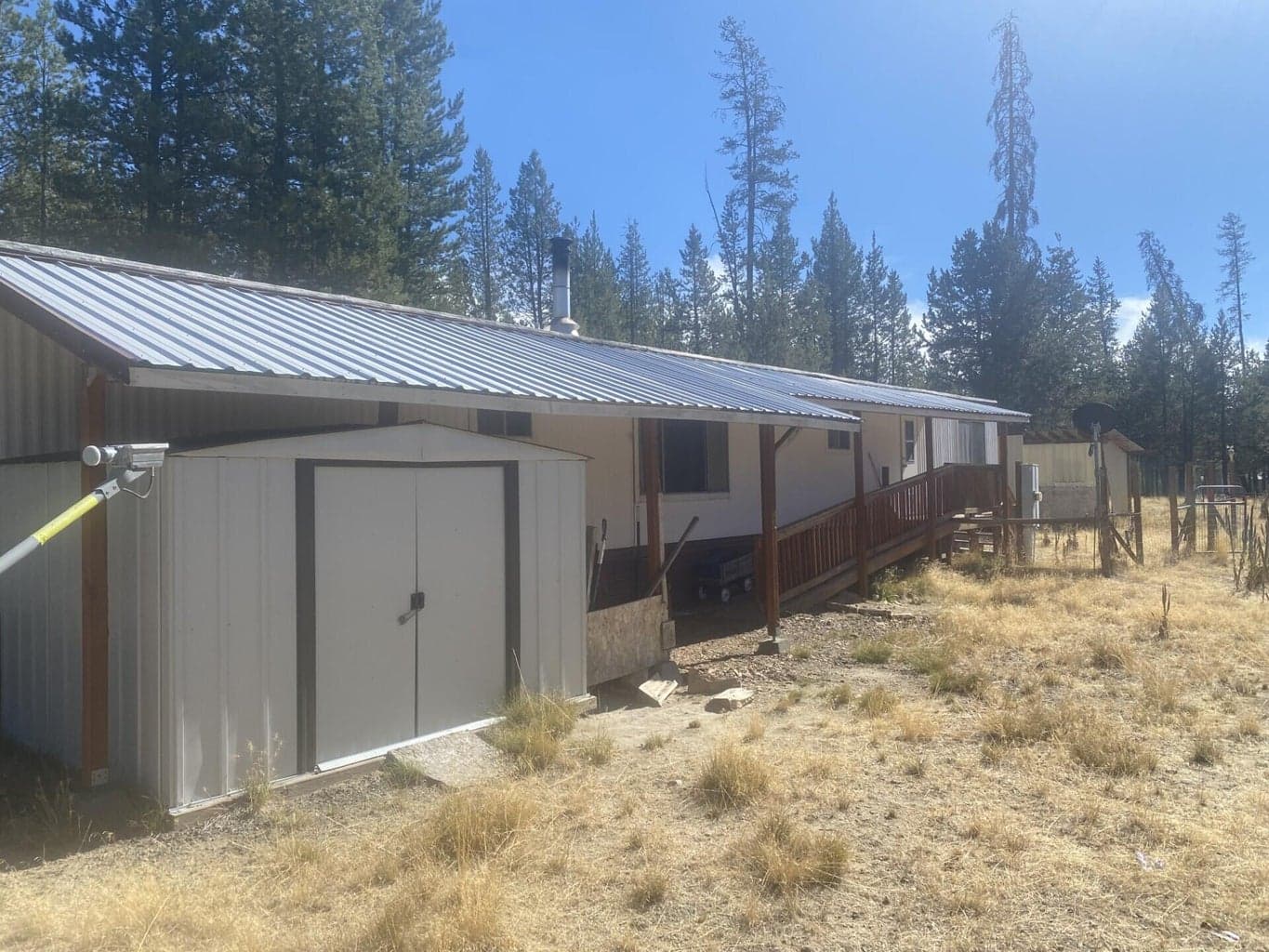 Photo of 12528 Alderwood Drive 5 of 34