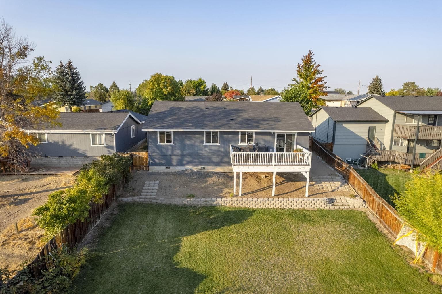 Photo of 181 SE Tracie Street 40 of 41