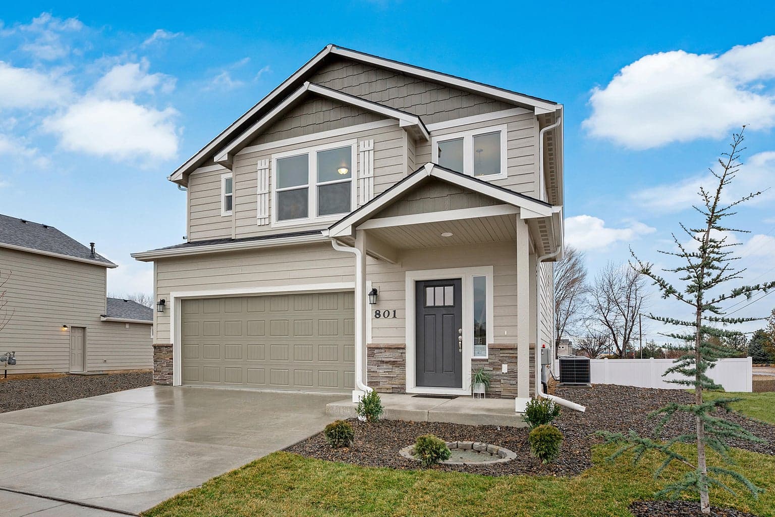 Photo of 3698 NW 8th Street 11 of 25