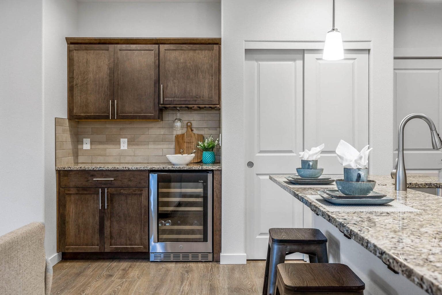 Photo of 3698 NW 8th Street 16 of 25
