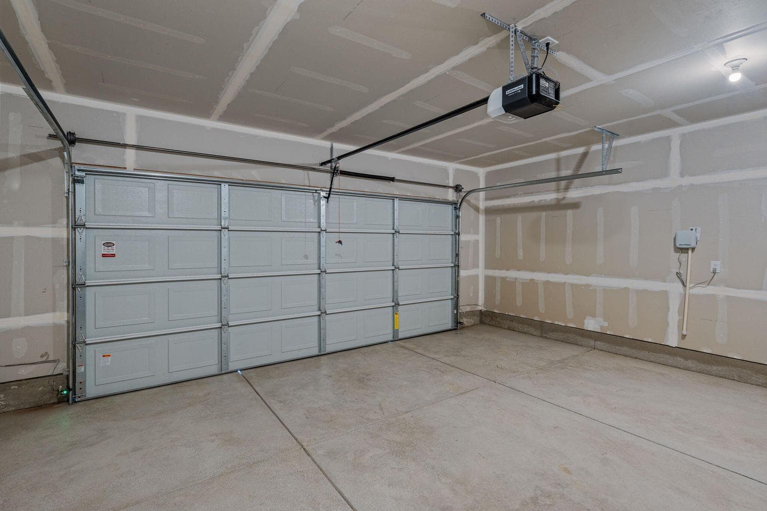 Photo of 315 NW Par Avenue 24 of 25