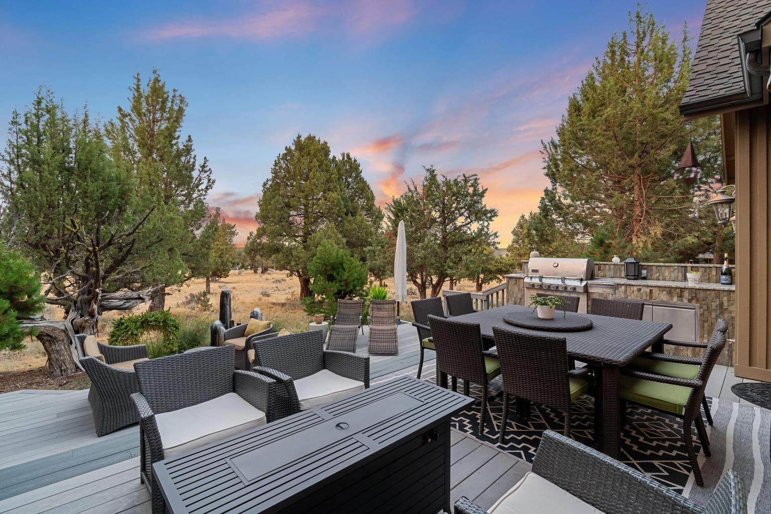 Photo of 10100 Juniper Glen Circle 34 of 40