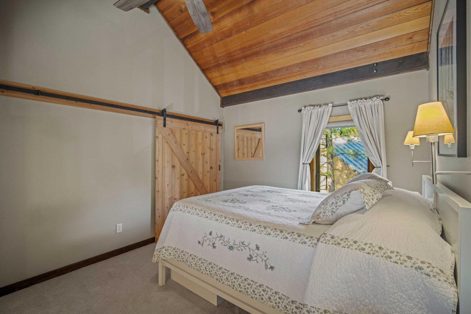 Photo of 17673 Cluster Cabin Lane 22 of 35