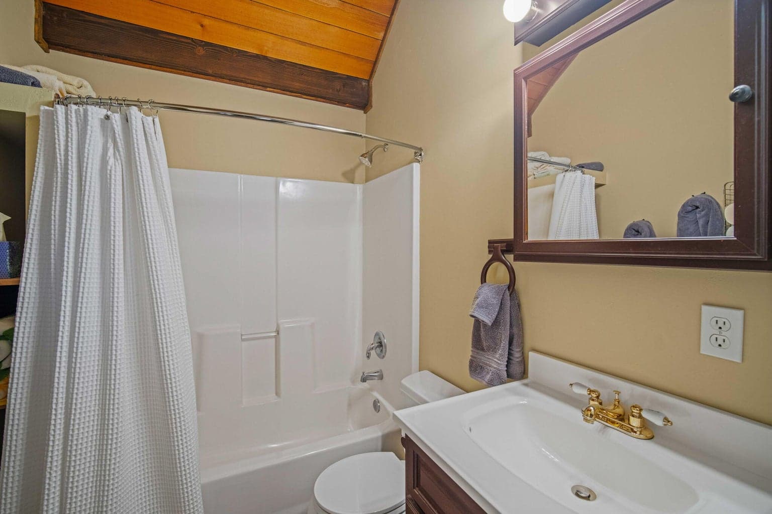 Photo of 17673 Cluster Cabin Lane 27 of 35