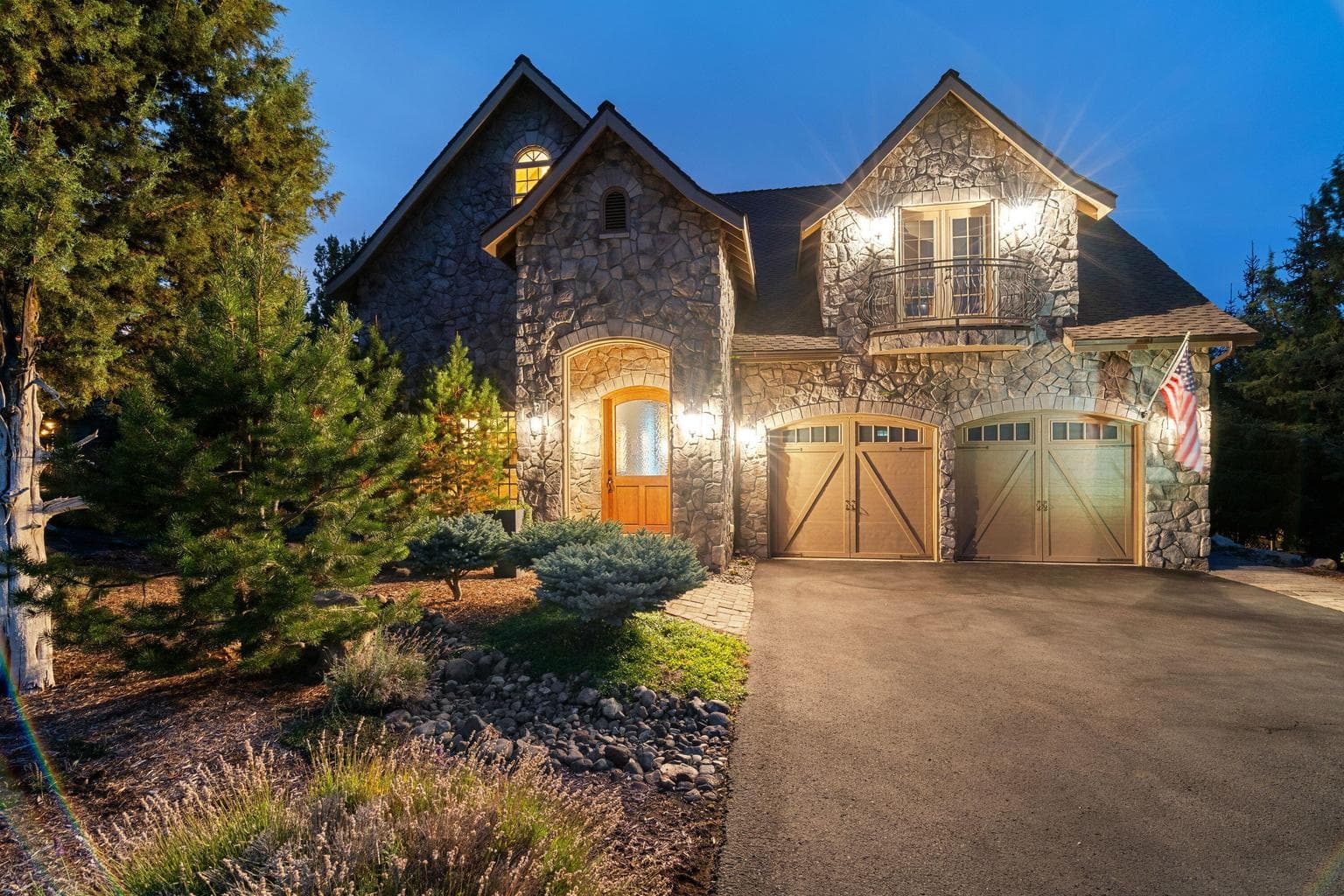 Photo of 10100 Juniper Glen Circle 40 of 40