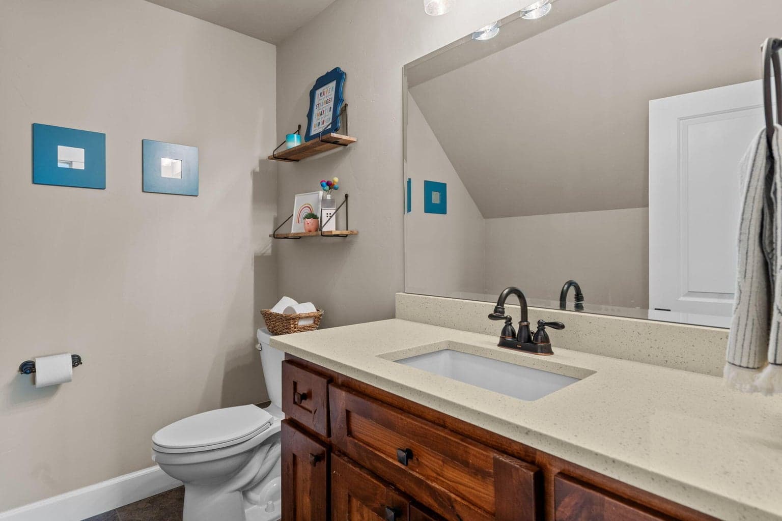 Photo of 3121 SE Breese Way 26 of 46