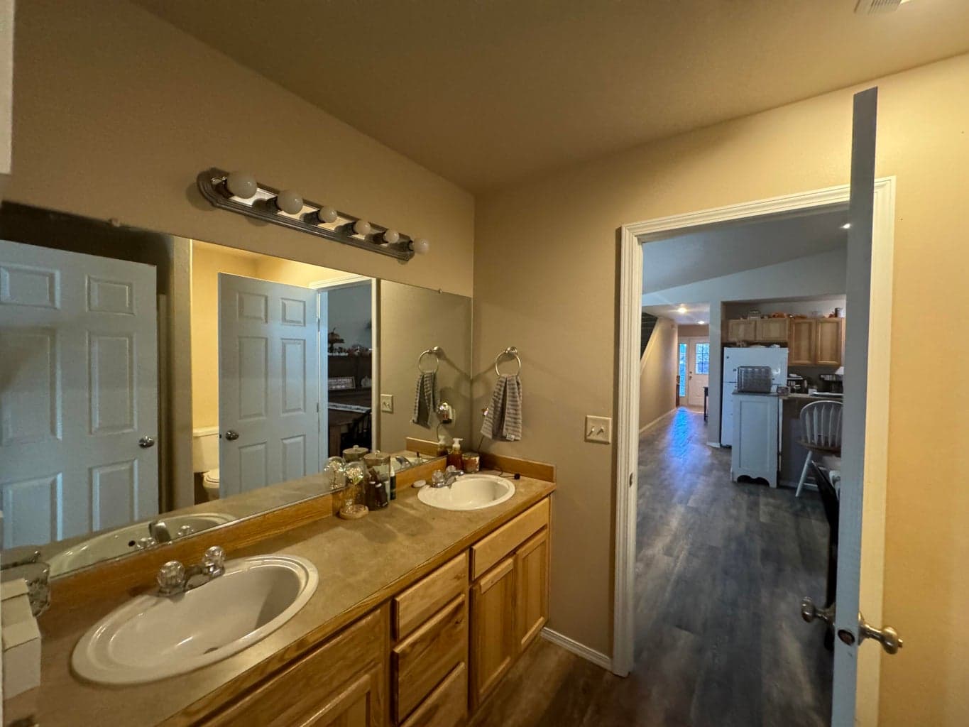 Photo of 16696 Shaw Pine Court 8 of 9