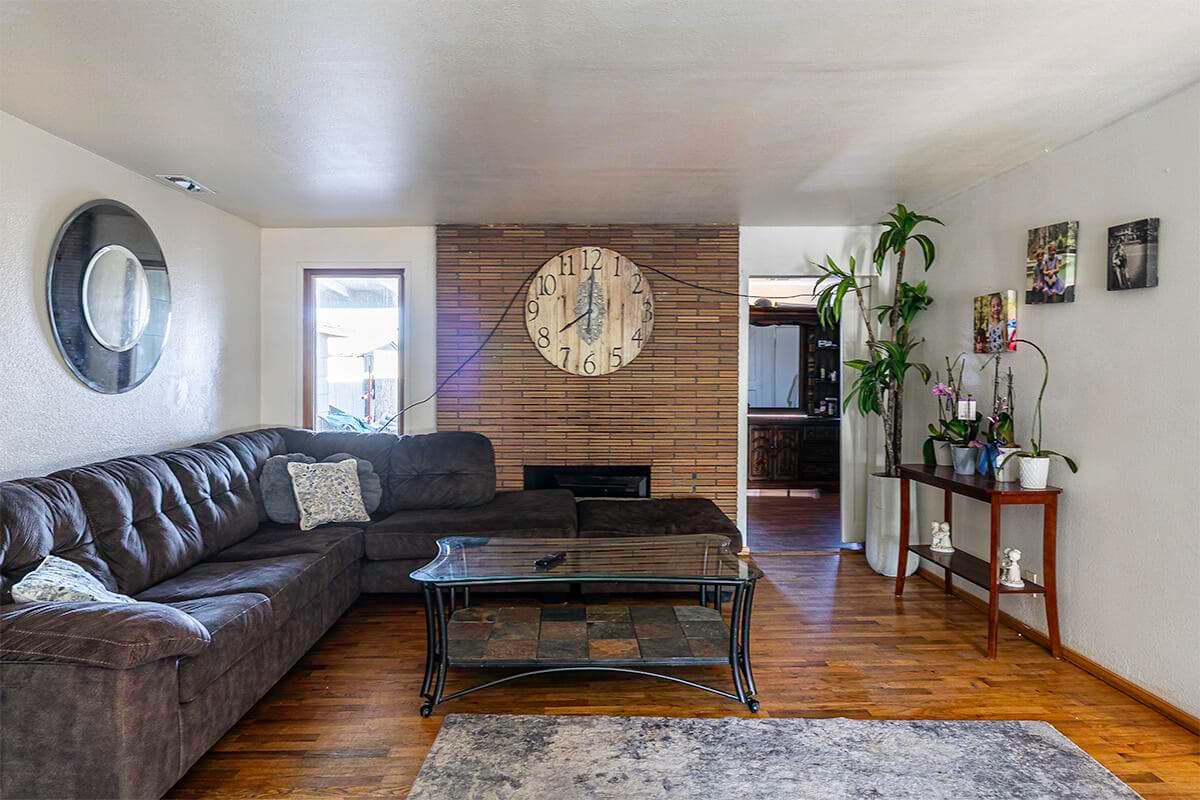 Photo of 144 Reager 5 of 57