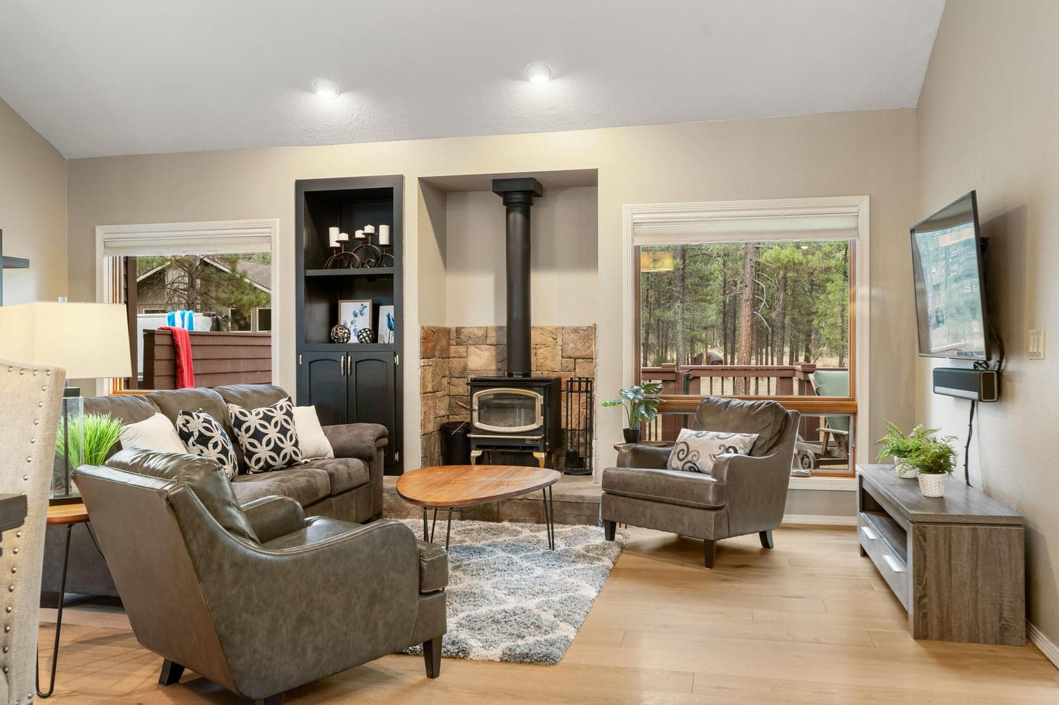 Photo of 58032 Cypress Lane 6 of 31