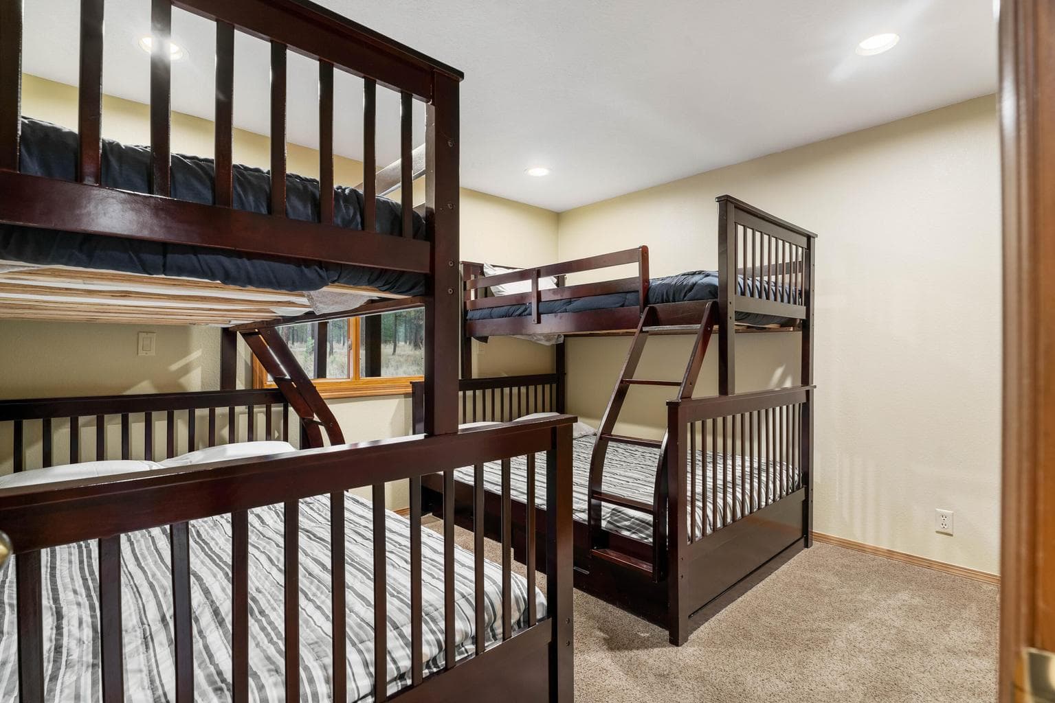Photo of 58032 Cypress Lane 24 of 31