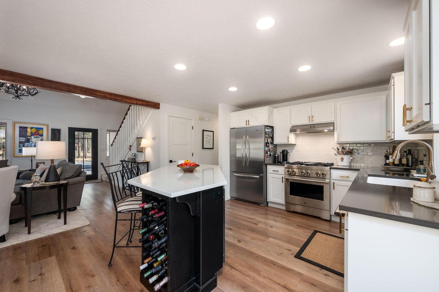 Photo of 57331 Mountain View Lane 13 of 58