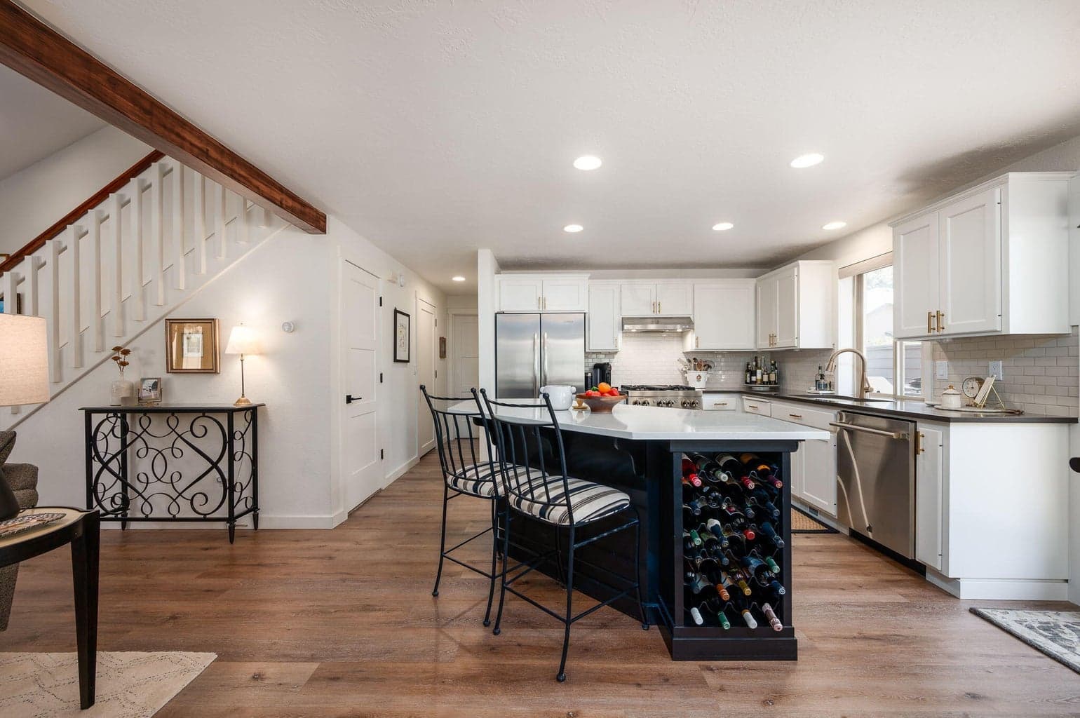 Photo of 57331 Mountain View Lane 16 of 58
