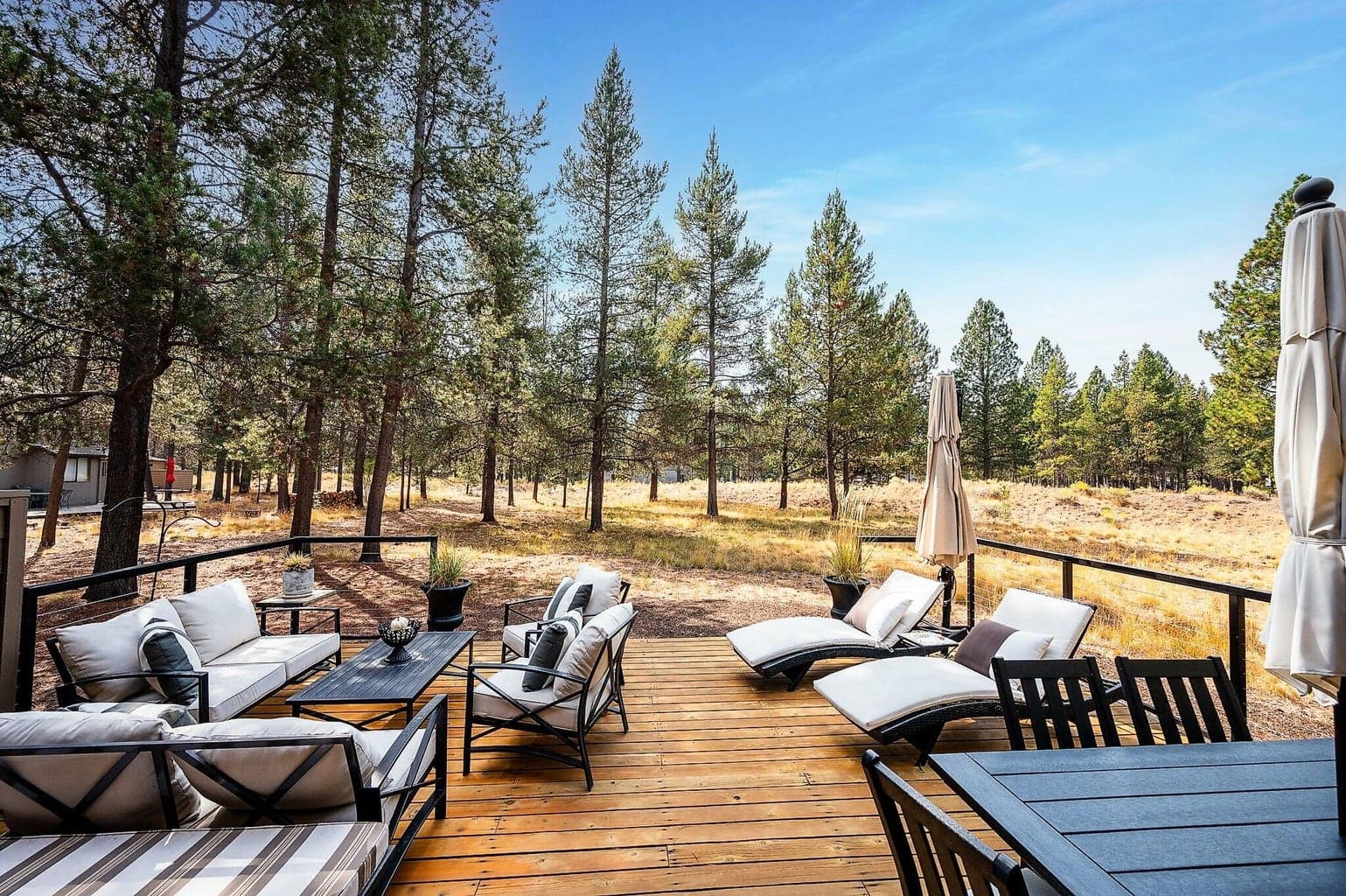 Photo of 57331 Mountain View Lane 41 of 58