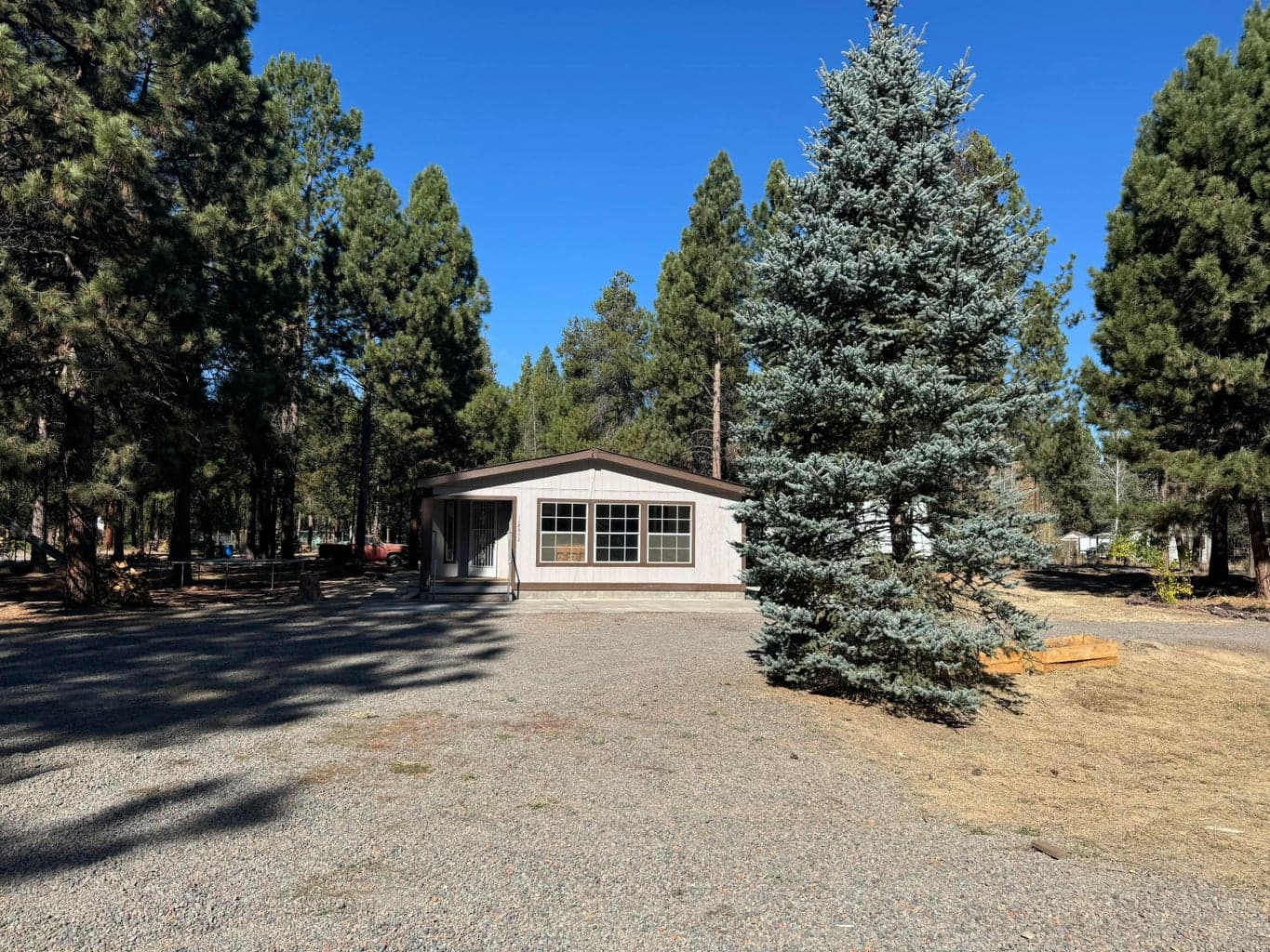 Photo of 148952 Snuffy Drive 3 of 46