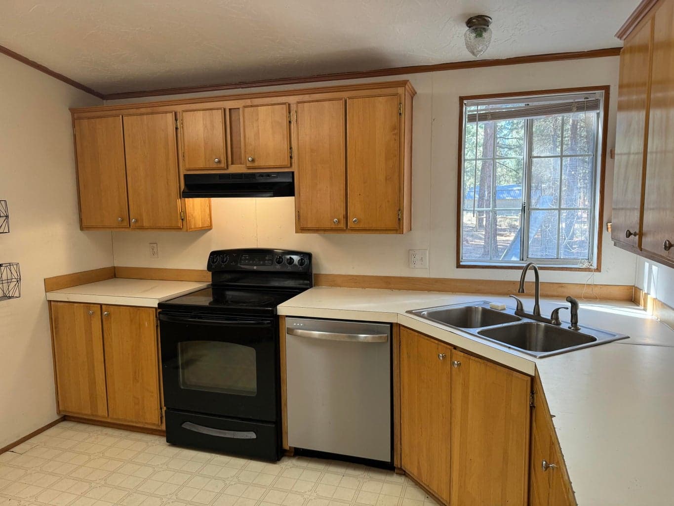 Photo of 148952 Snuffy Drive 14 of 46