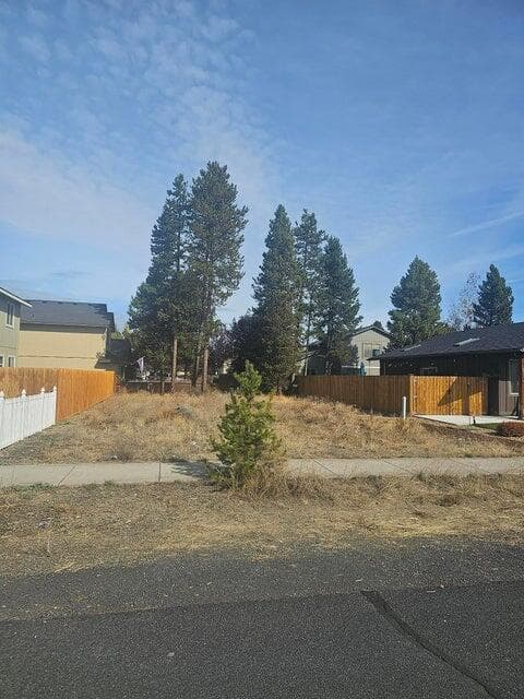Photo of 16418 Riley Drive 1 of 3