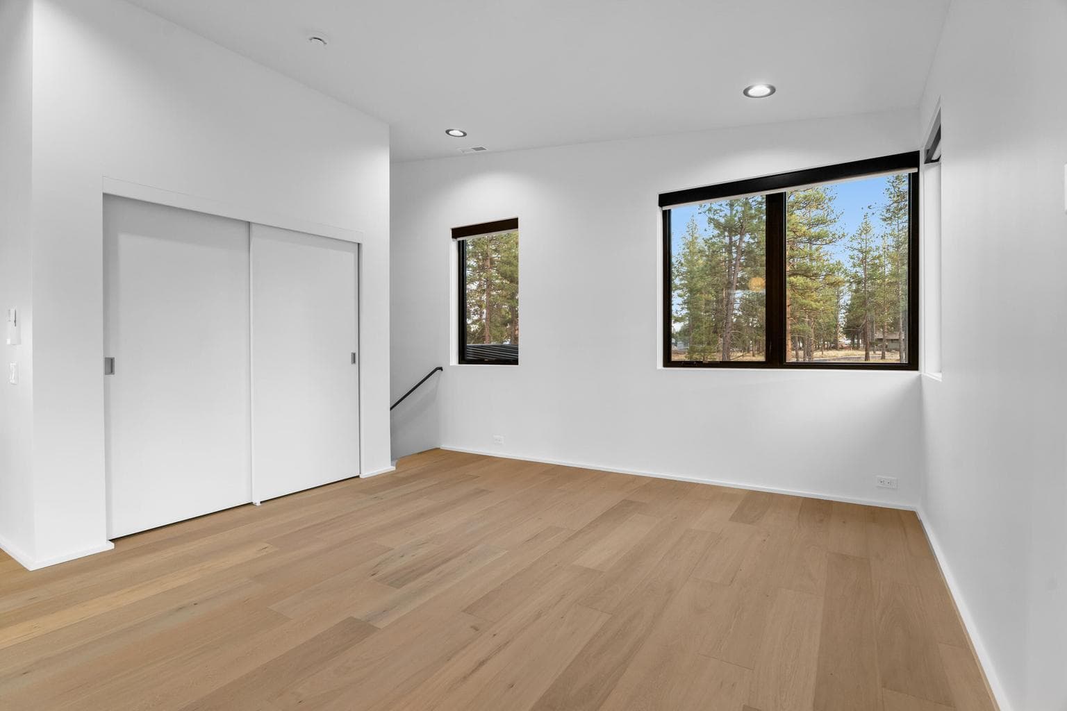 Photo of 525 N Pine Street 18 of 36