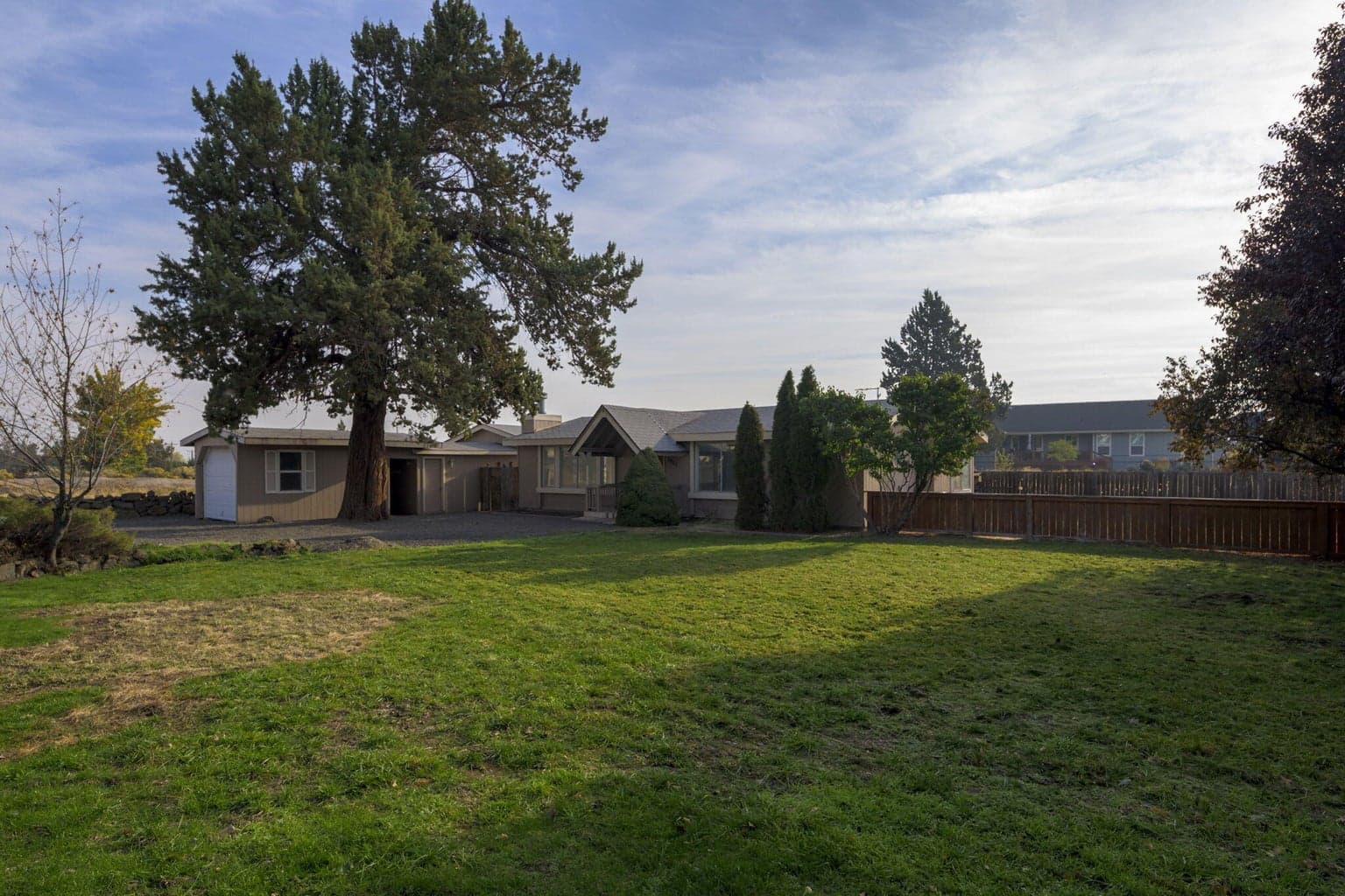 Photo of 3650 SW Canal Boulevard 25 of 35
