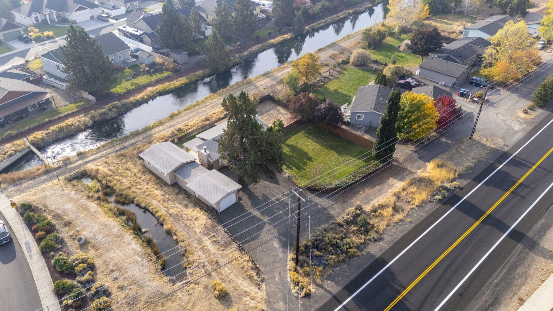 Photo of 3650 SW Canal Boulevard 30 of 35
