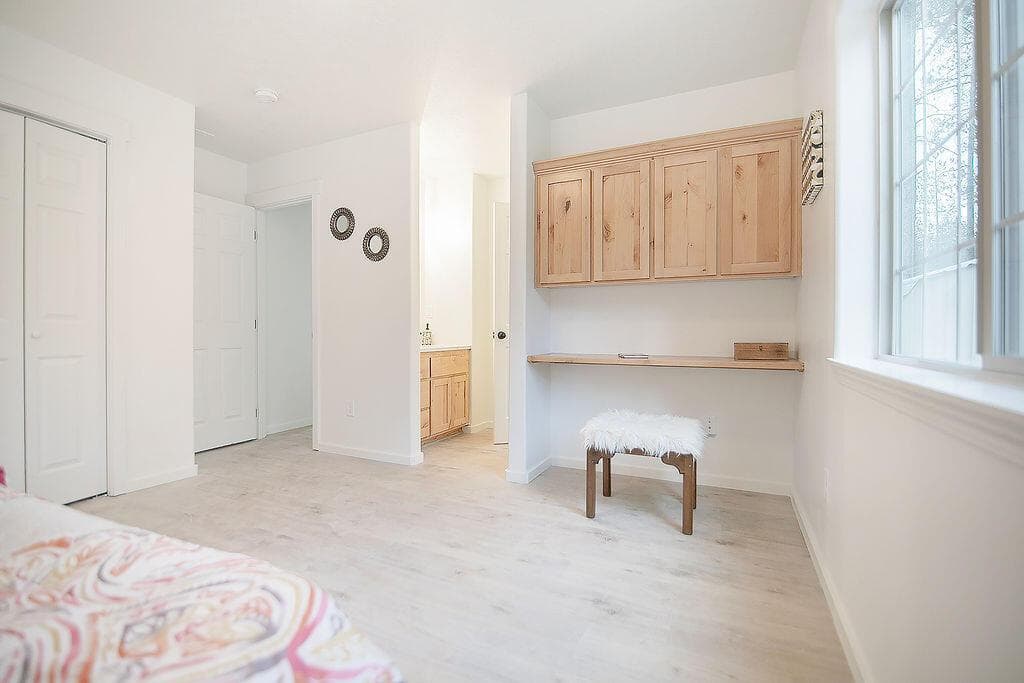 Photo of 51994 Cultus Lane 31 of 52