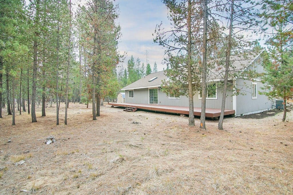 Photo of 51994 Cultus Lane 43 of 52