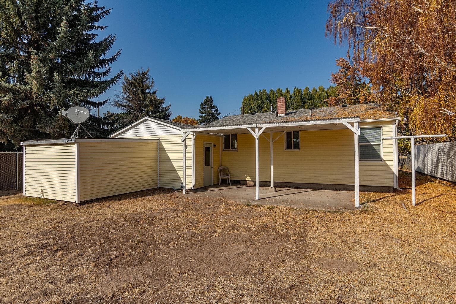 Photo of 2402 3rd 5 of 19